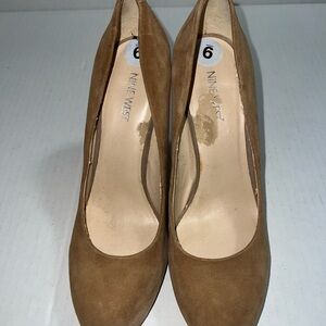 Nine West Tan Suede Heels